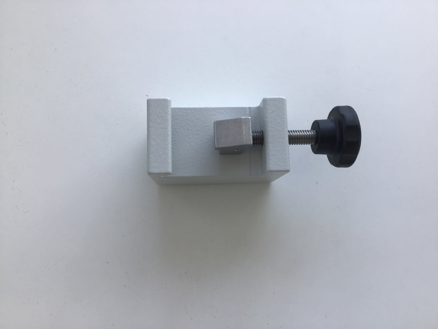 Klemme für Normschiene D18